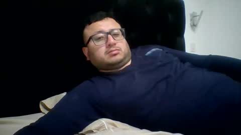 Snapshot of sementalpajero chatting on November 2025 06:12:02 AM sementalpajero online show from November 2025 06:12:02 AM