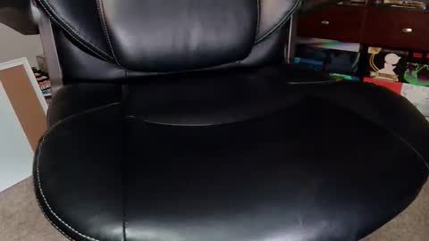 Mr. Watch Me Grow online show from December 2025 06:07:02 AM