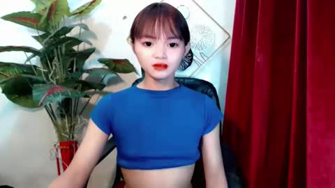 Snapshot of sensational_yeng chatting on November 2025 05:23:01 PM sensational_yeng online show from November 2025 05:23:01 PM