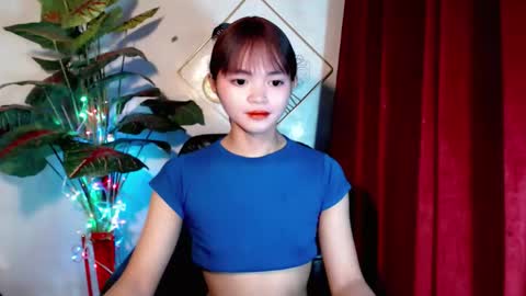 Snapshot of sensational_yeng chatting on November 2025 05:02:01 PM sensational_yeng online show from November 2025 05:02:01 PM