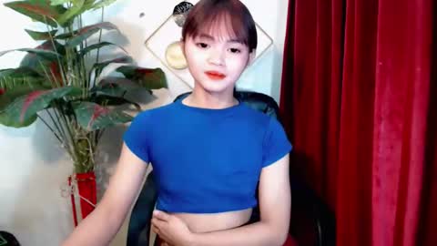 Snapshot of sensational_yeng chatting on November 2025 05:25:01 PM sensational_yeng online show from November 2025 05:25:01 PM