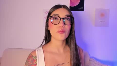 Snapshot of sensualhaven_ chatting on November 2025 12:10:01 AM sensualhaven_ online show from November 2025 12:10:01 AM