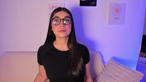 Snapshot of sensualhaven_ chatting on November 2025 12:43:02 AM sensualhaven_ online show from November 2025 12:43:02 AM