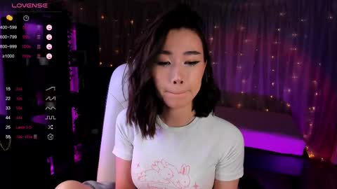 Snapshot of sensualily chatting on February 2025 08:09:02 PM Kiki online show from February 2025 08:09:02 PM