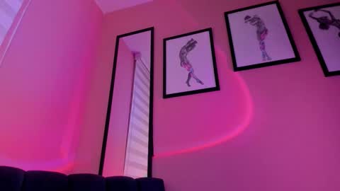 Jane   online show from November 2025 10:54:01 PM