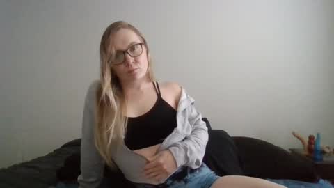 Snapshot of sensualmichelle chatting on July 2026 04:50:02 PM sensualmichelle online show from July 2026 04:50:02 PM