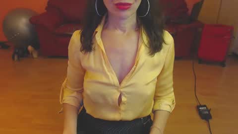 Snapshot of sensualmyra chatting on January 2025 04:22:01 PM sensualmyra online show from January 2025 04:22:01 PM