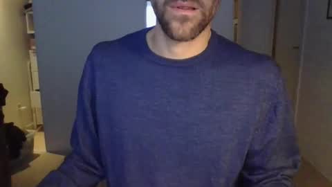 Snapshot of sensuasculine chatting on December 2024 08:20:01 AM Matt online show from December 2024 08:20:01 AM