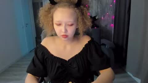 senya_sol online show from July 2026 09:41:02 PM