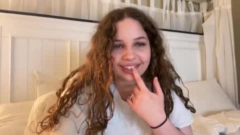 Seraphina online show from January 2026 12:42:02 PM