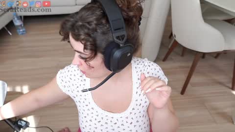 SeraReads online show from September 2025 12:15:02 PM