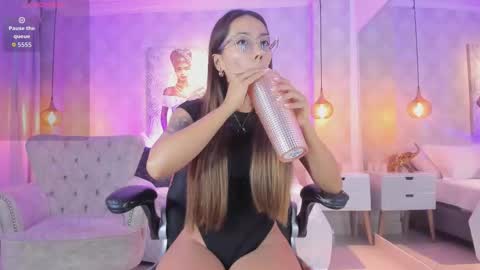 serena___ online show from January 2026 03:34:01 AM