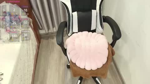 Snapshot of serena_angel18 chatting on December 2025 12:26:01 AM Serena online show from December 2025 12:26:01 AM