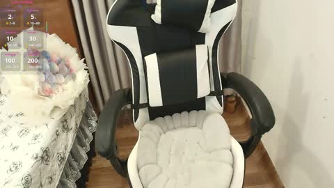 Serena online show from April 2026 11:16:01 PM