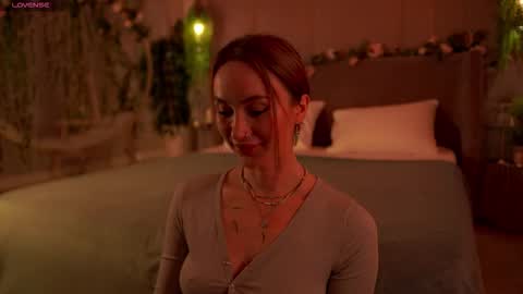 serena_waldarf online show from September 2025 06:21:01 PM