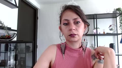 Snapshot of serena_xyz chatting on November 2025 06:08:01 PM Serena Xyz online show from November 2025 06:08:01 PM