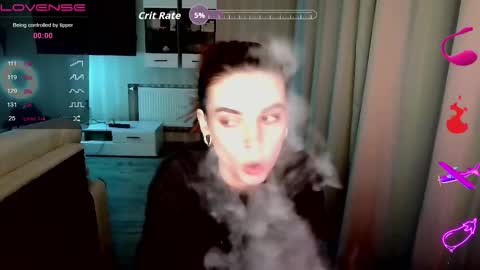 Snapshot of serenamilss chatting on November 2025 07:03:03 PM serenamilss online show from November 2025 07:03:03 PM