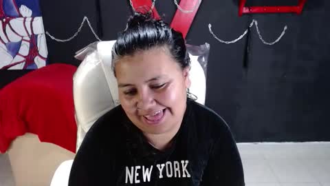 serenamystsh online show from November 2025 09:15:01 PM