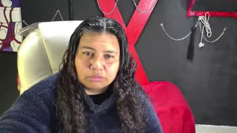 serenamystsh online show from November 2025 02:45:02 AM