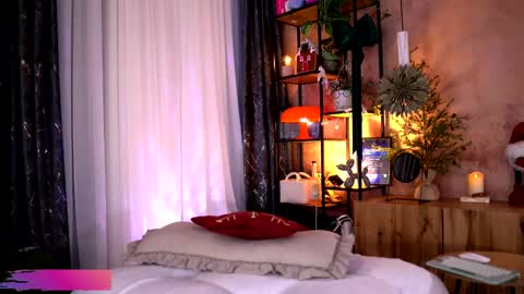 Serene Sophiex online show from December 2025 09:55:01 PM