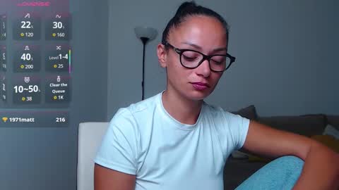 Snapshot of serenesophi chatting on September 2025 06:13:02 AM SereneSophi online show from September 2025 06:13:02 AM