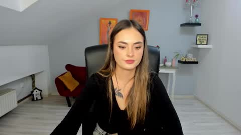 Snapshot of serenlys chatting on November 2025 08:53:01 PM serenlys online show from November 2025 08:53:01 PM