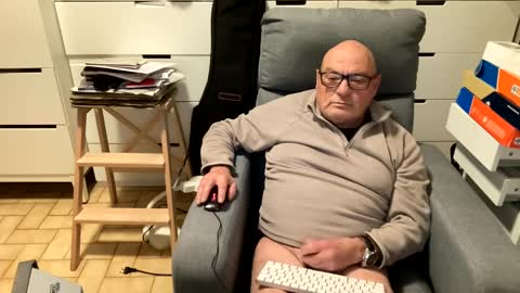 serge8413 online show from January 2025 11:12:02 PM