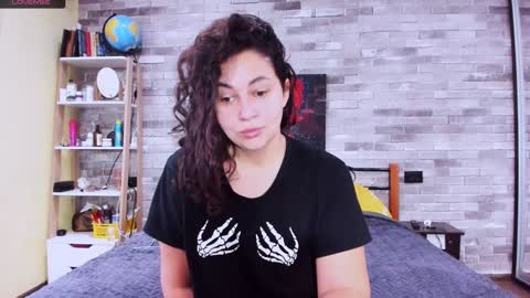 Snapshot of serpenttempter88 chatting on January 2025 07:59:01 AM VIOLA online show from January 2025 07:59:01 AM