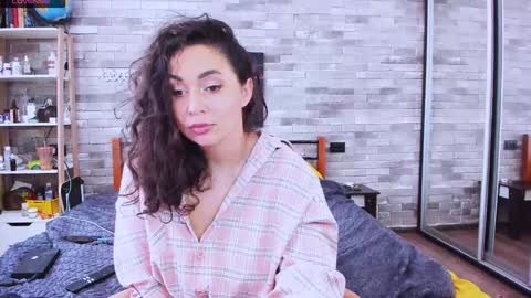 Snapshot of serpenttempter88 chatting on January 2025 09:55:01 AM VIOLA online show from January 2025 09:55:01 AM