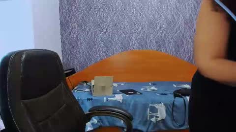 Snapshot of serpenttempter88 chatting on March 2025 07:32:02 AM VIOLA online show from March 2025 07:32:02 AM