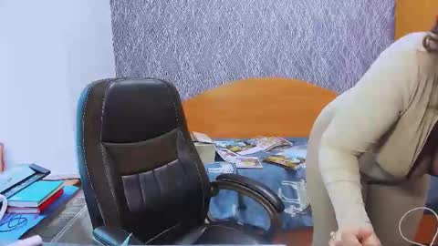 Snapshot of serpenttempter88 chatting on March 2025 09:51:01 AM VIOLA online show from March 2025 09:51:01 AM