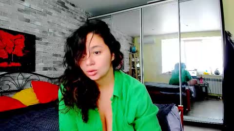 Snapshot of serpenttempter88 chatting on September 2025 05:08:02 AM VIOLA online show from September 2025 05:08:02 AM