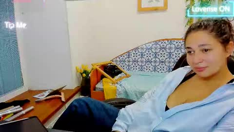 Snapshot of serpenttempter88 chatting on November 2025 06:27:01 AM VIOLA online show from November 2025 06:27:01 AM