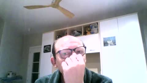 Snapshot of serrano49 chatting on March 2025 12:39:02 AM serrano49 online show from March 2025 12:39:02 AM