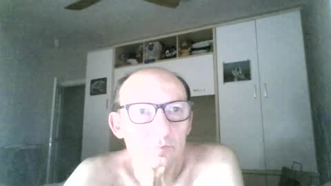 Snapshot of serrano49 chatting on June 2026 01:40:02 AM serrano49 online show from June 2026 01:40:02 AM