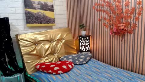 call me MILES   online show from January 2025 06:02:01 PM