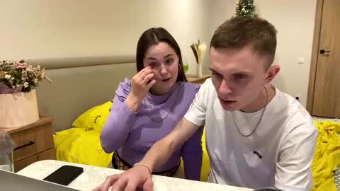 sescouple online show from January 2025 10:50:02 PM