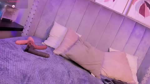 Seshat online show from October 2025 04:35:02 AM