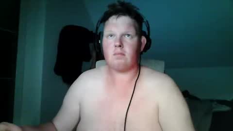 Snapshot of setcuna chatting on October 2025 09:02:01 PM setcuna online show from October 2025 09:02:01 PM