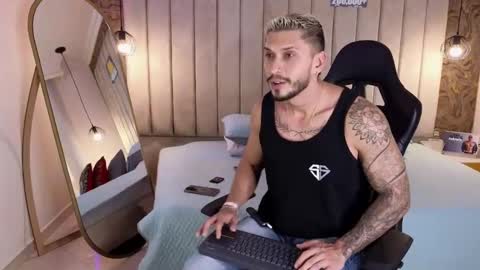 HEY IM SETH online show from January 2025 05:54:01 PM