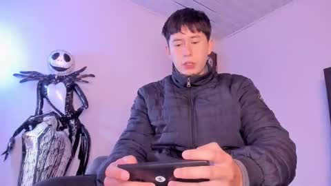 david  online show from November 2025 01:37:02 AM