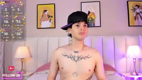 sett_and_gwen online show from April 2026 04:23:02 AM