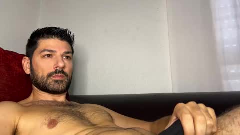 Snapshot of sexfriendch chatting on November 2025 02:07:02 PM Lucenzo online show from November 2025 02:07:02 PM