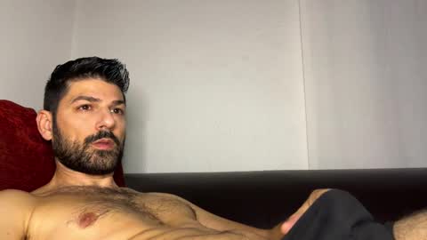 Lucenzo  online show from December 2025 03:35:02 AM