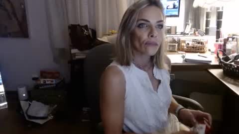 Snapshot of sexi_chrisly chatting on November 2025 02:11:02 AM Sexi Chrisly online show from November 2025 02:11:02 AM