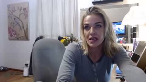 Snapshot of sexi_chrisly chatting on December 2025 11:26:02 AM Sexi Chrisly online show from December 2025 11:26:02 AM