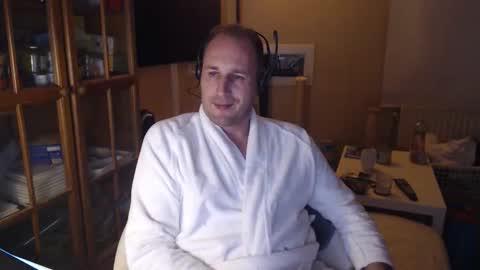 Sexlobo online show from February 2026 05:03:02 AM