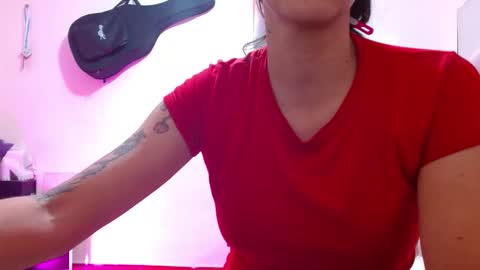 Snapshot of sexmilkdirty chatting on December 2024 12:54:01 AM sexmilkdirty online show from December 2024 12:54:01 AM