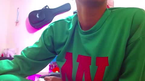 Snapshot of sexmilkdirty chatting on March 2025 02:10:02 AM sexmilkdirty online show from March 2025 02:10:02 AM