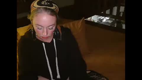 Trixy Rose online show from February 2026 02:49:02 AM